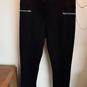 INC. Leggings